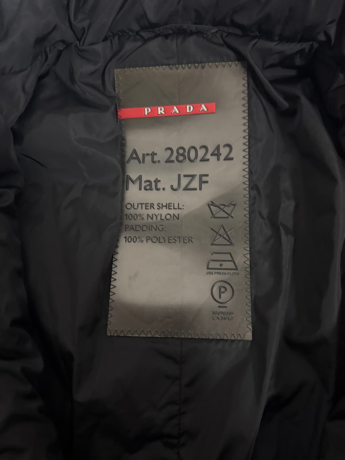 여성 프라다 Prada 리메이크 커스텀 나일론 점퍼 상품이미지3