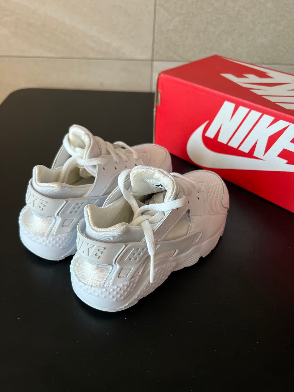 [170mm] 나이키 키즈 허라취 런 (올화이트) 상품이미지5