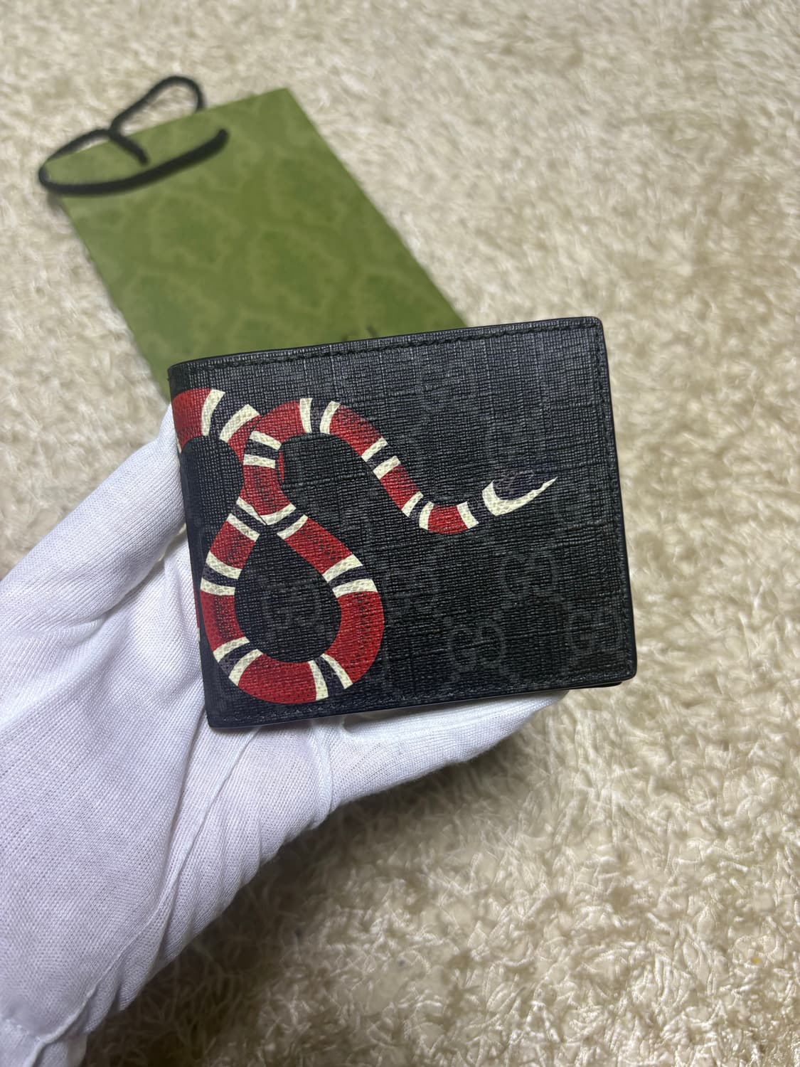 구찌 스네이크 반지갑 블랙 상품이미지1