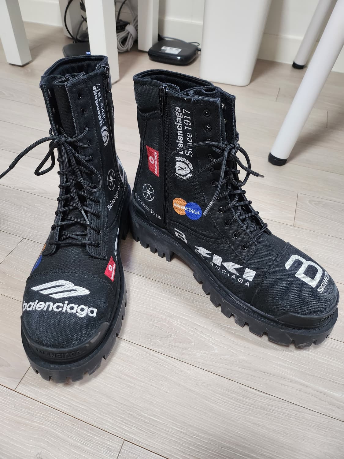 [43]발렌시아가 컴뱃 스트라이크 부츠 블랙 상품이미지1