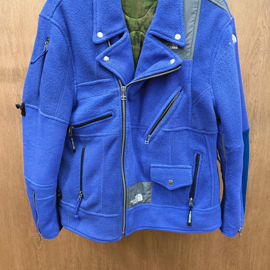 노스페이스 올드 파크 리메이크 라이더 플리스 자켓 멀티 포켓 디테일 퍼플 상품이미지5