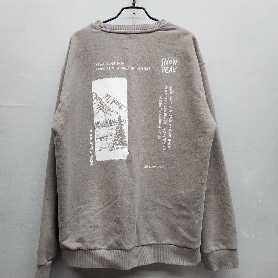 스노우피크 백 빅로고 맨투맨 100(XL) 상품이미지4