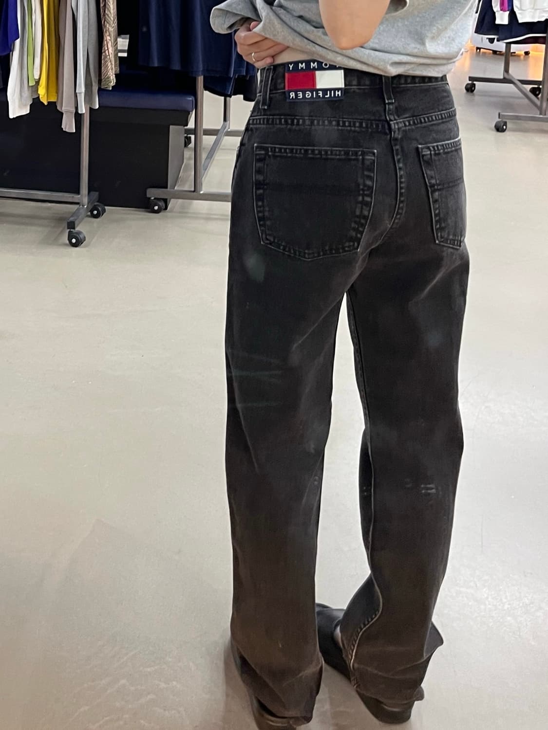 아디다스 불꽃 발팔 타미 흑청 일자팬츠 코디세트 상품이미지3
