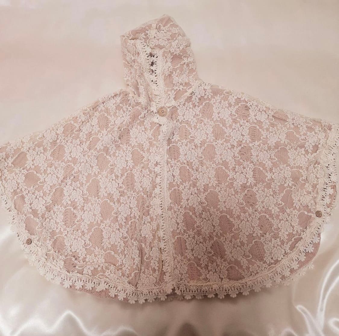 어스뮤직 모리걸 핑크 케이프 판매합니다 상품이미지3