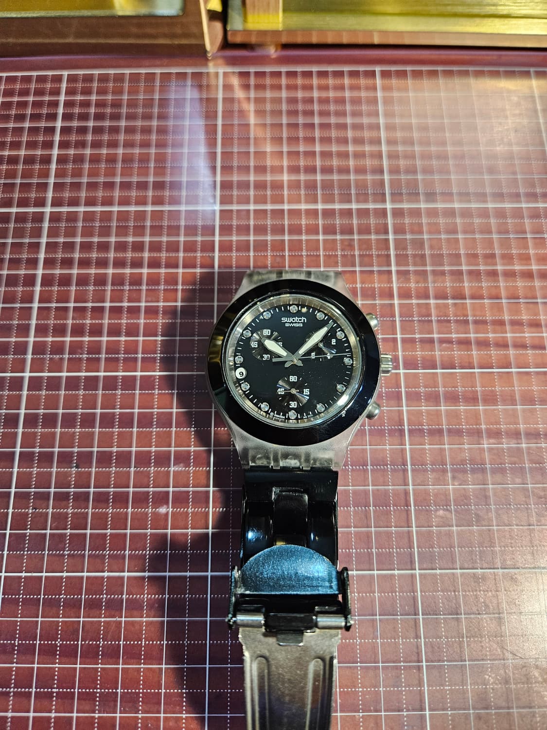 스와치 아이러니  블랙 크로노그래프 시계 상품이미지3