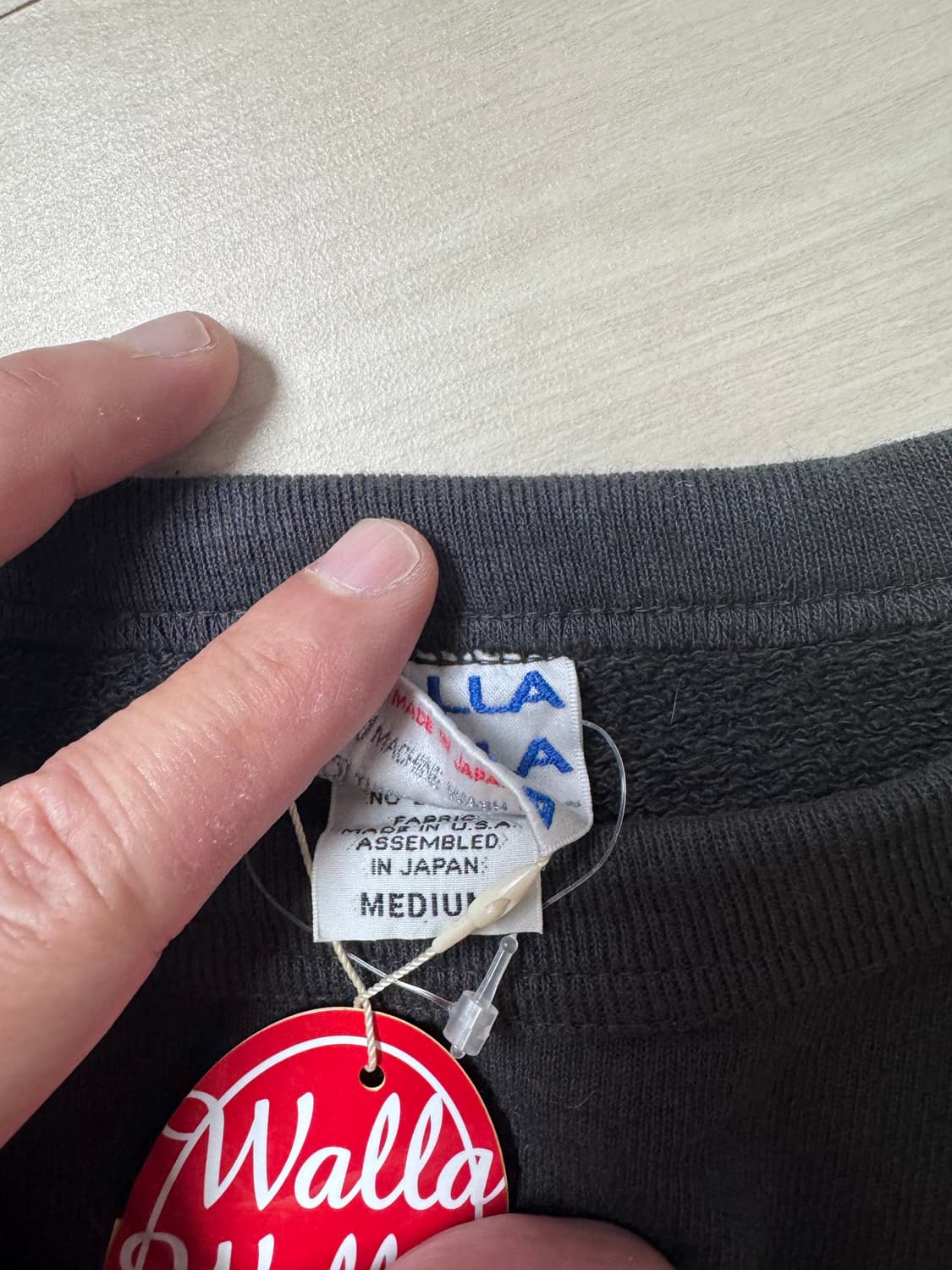 레글런 스웻셔츠 맨투맨 월러월러  (택달린 새상품 미개봉) 상품이미지3