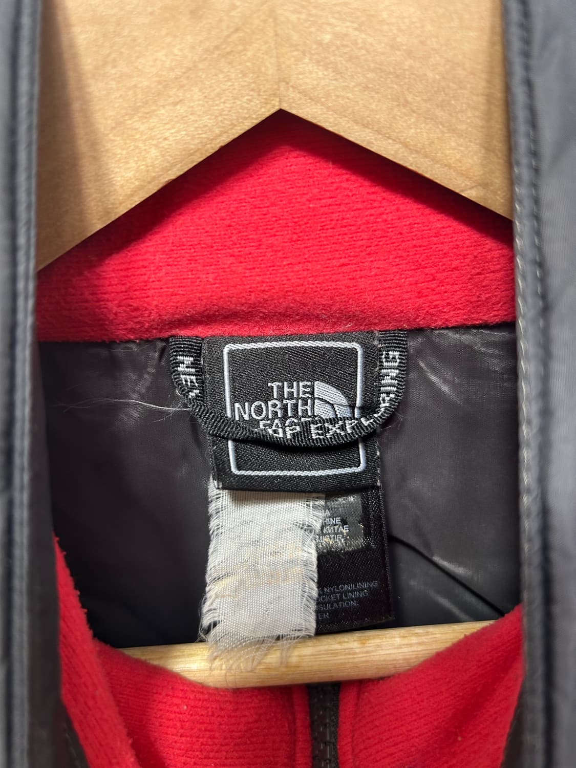 노스페이스 여성 경량 다운 패딩 블랙 M 상품이미지3