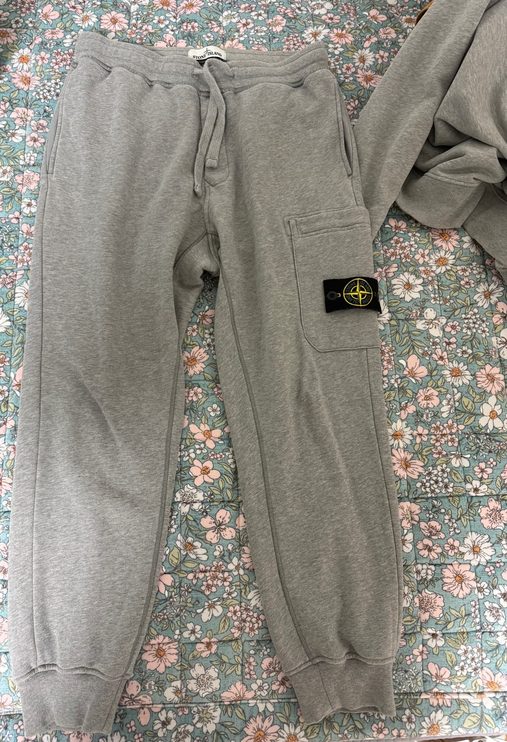 스톤아일랜드 스웻 조거 팬츠  상품이미지1