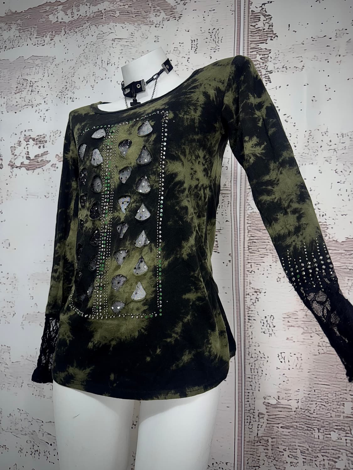 Tie-Dye Cubic Detail Long Sleeve Top 상품이미지1