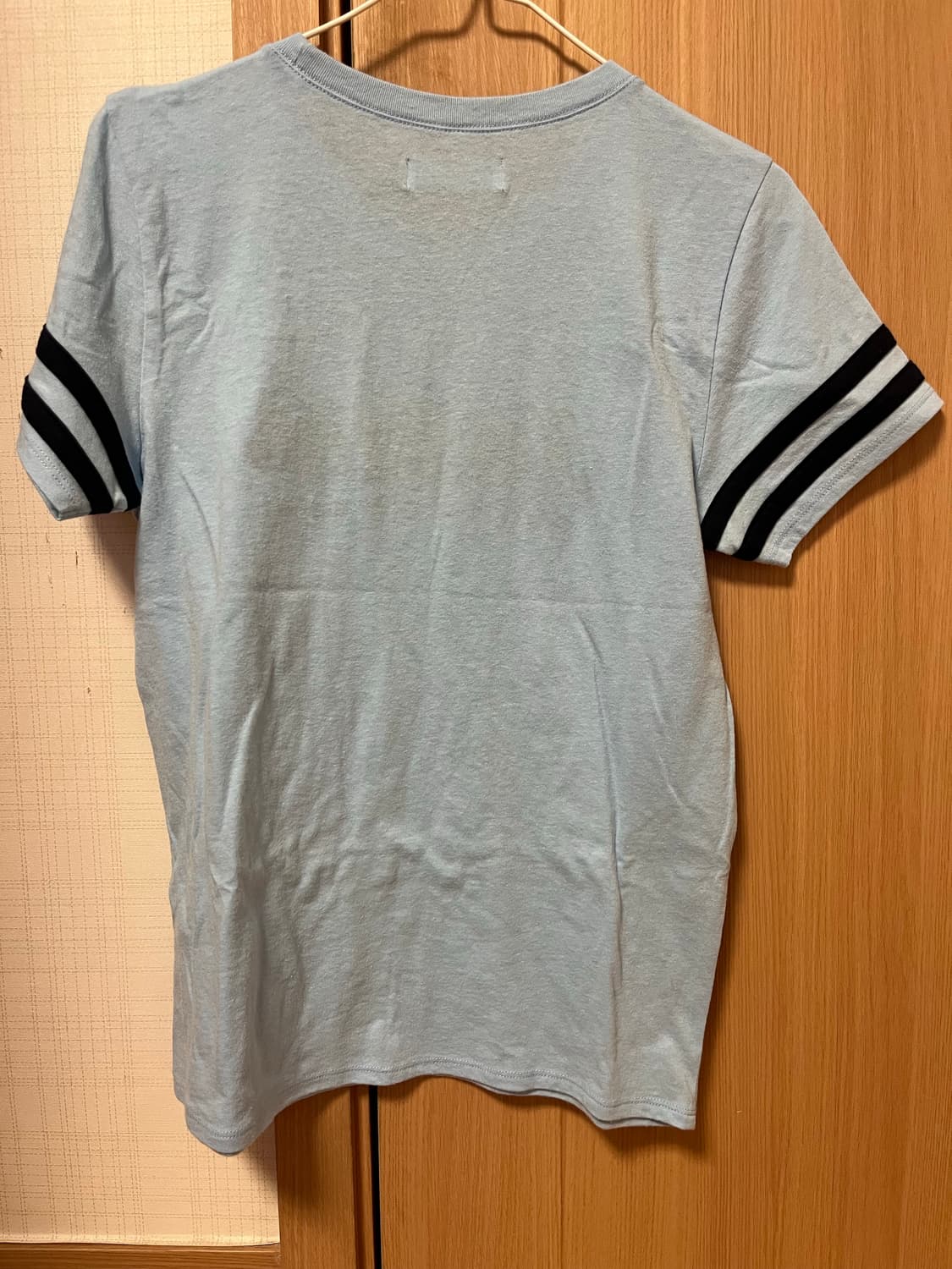 홀리스터 하늘색 티셔츠 상품이미지2
