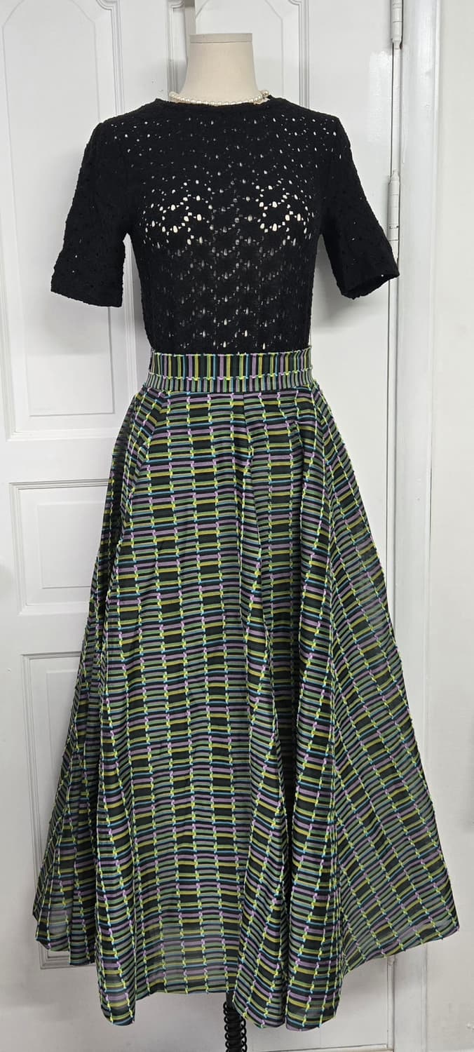 반앤질 패턴 플레어 롱스커트 상품이미지1