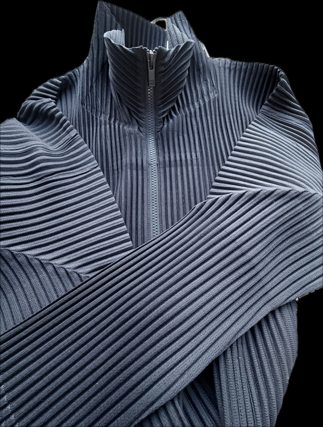 옴므플리세 집업 네이비 2size 상품이미지4