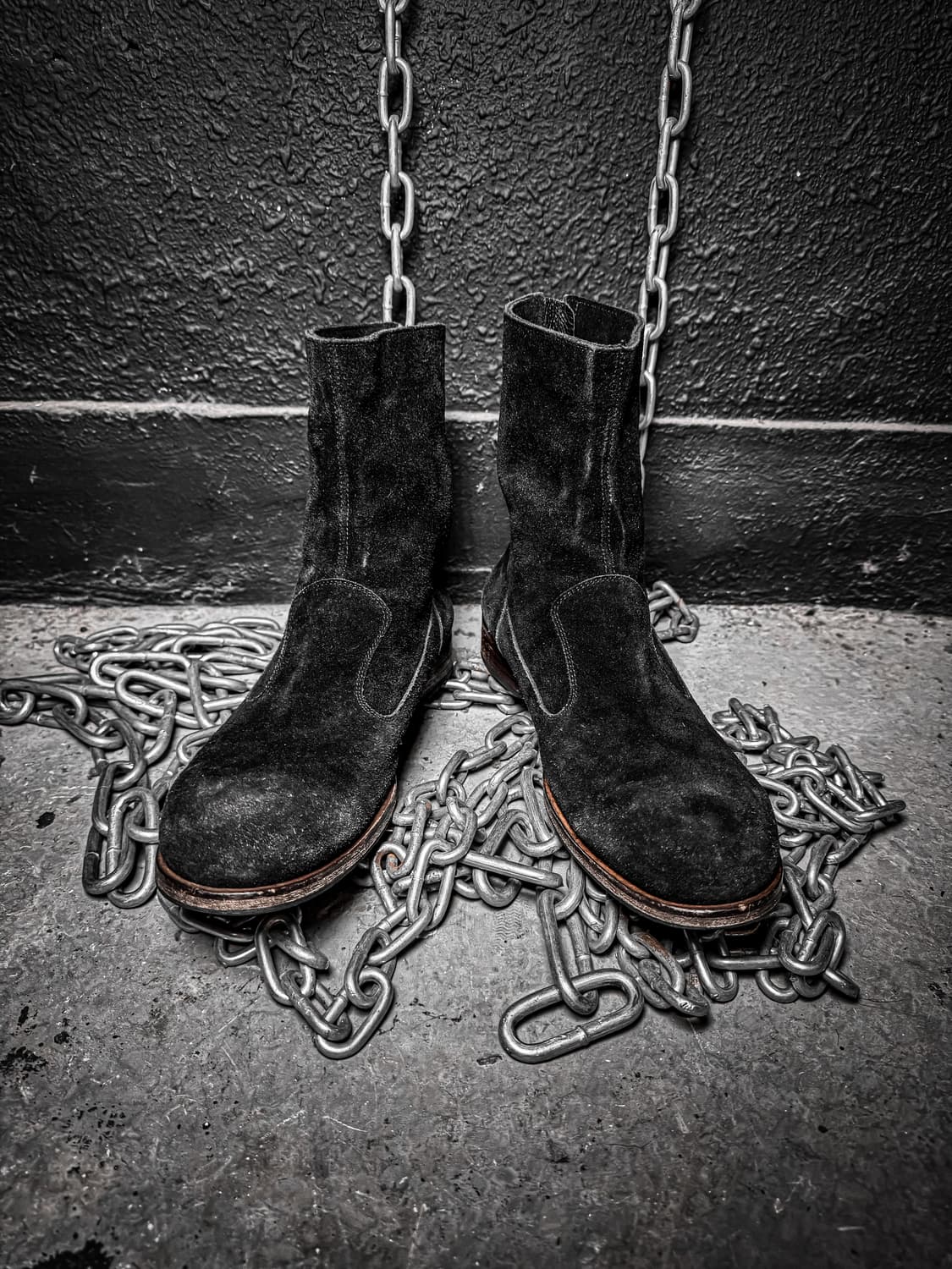 NO ID. – Black Suede Zip Boots 상품이미지3
