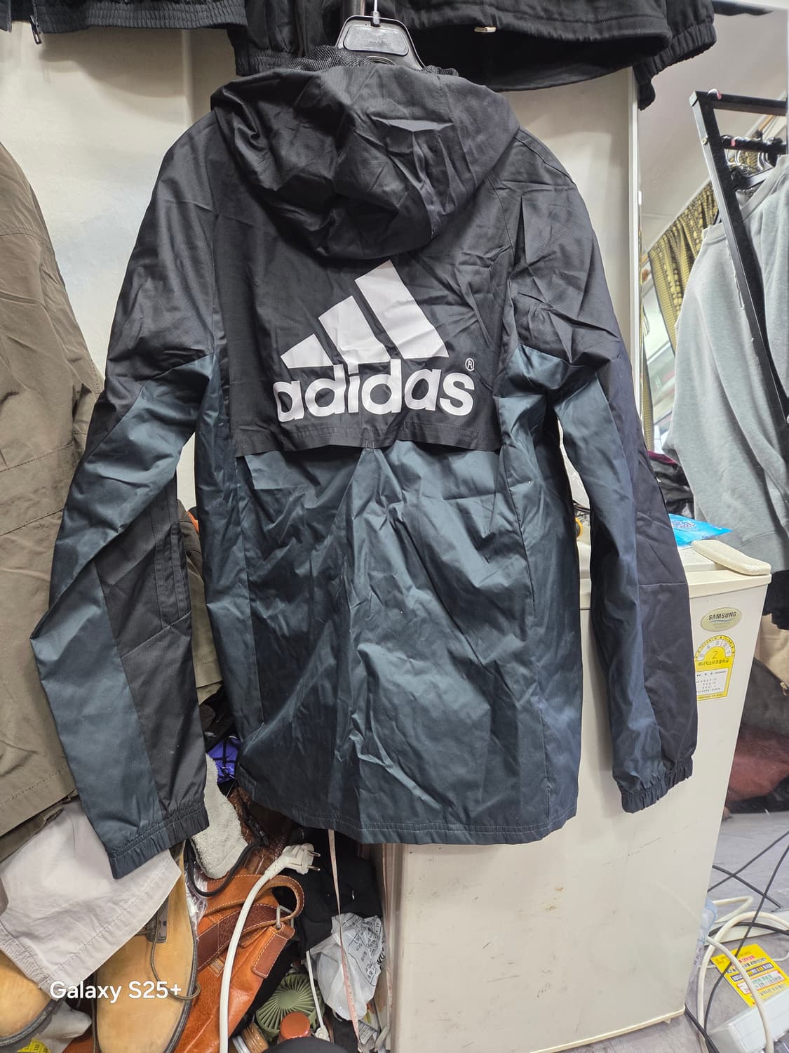 아디다스 맨유   바람막이    상품이미지5