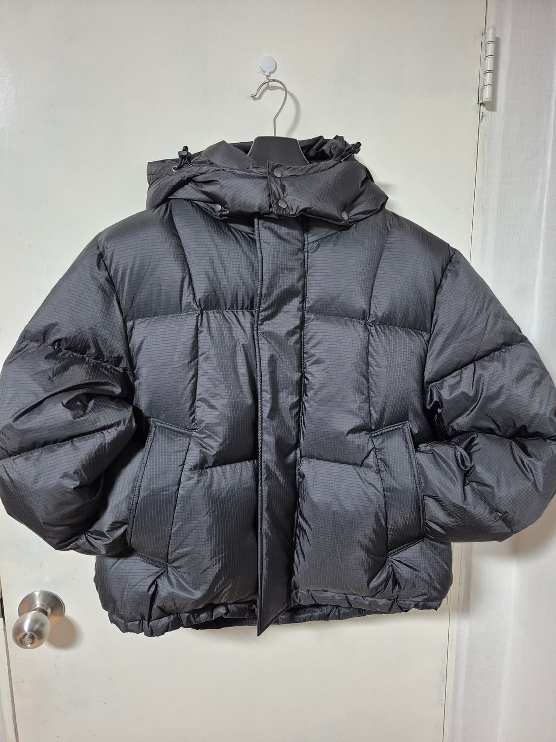 25FW 벨리에 크로스라인 후디스 구스다운 립스탑블랙  상품이미지3