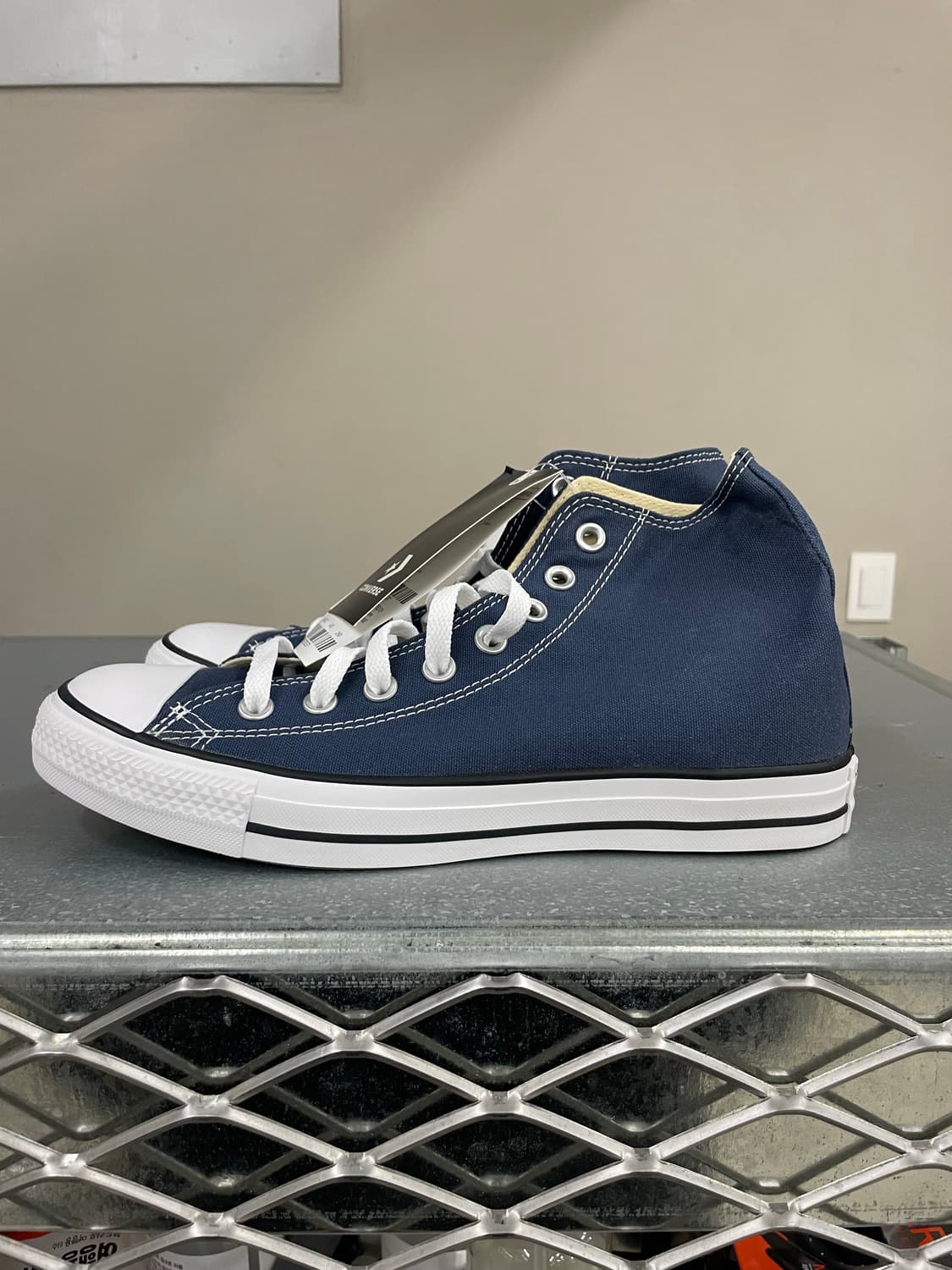 [새상품] 컨버스 척테일러 올스타 클래식 네이비 260 상품이미지1