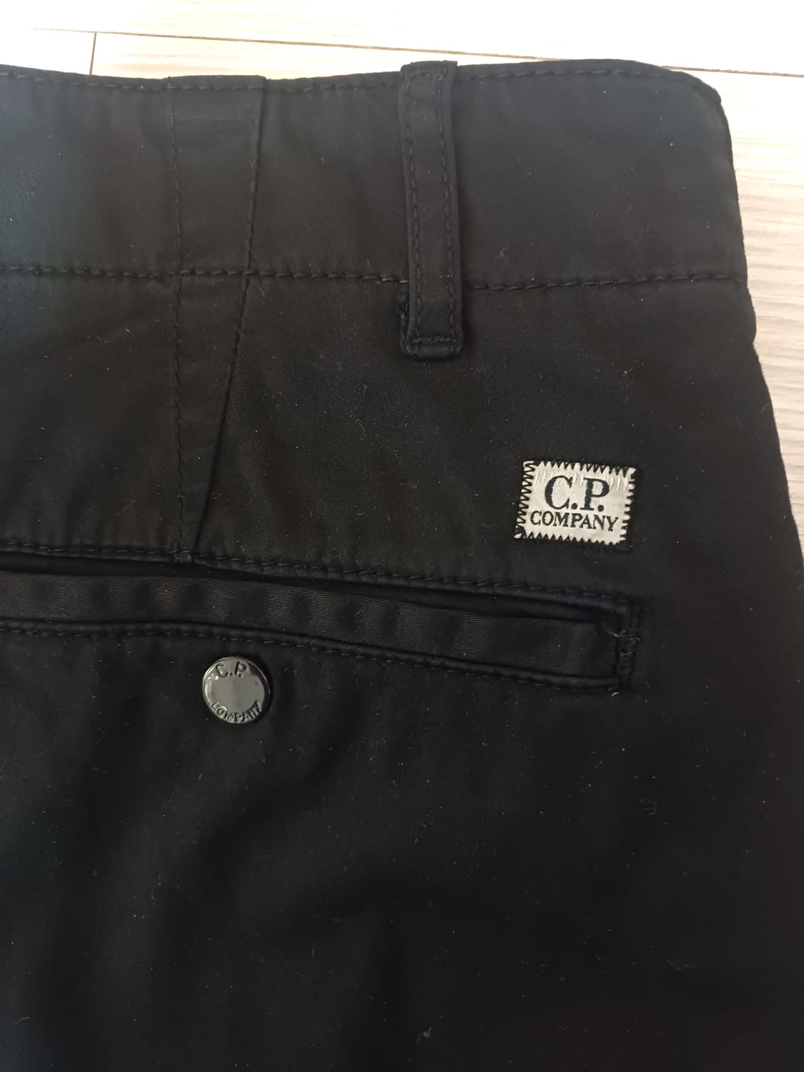 C.P. Compan 렌즈 디테일 사틴 카고 팬츠 상품이미지8
