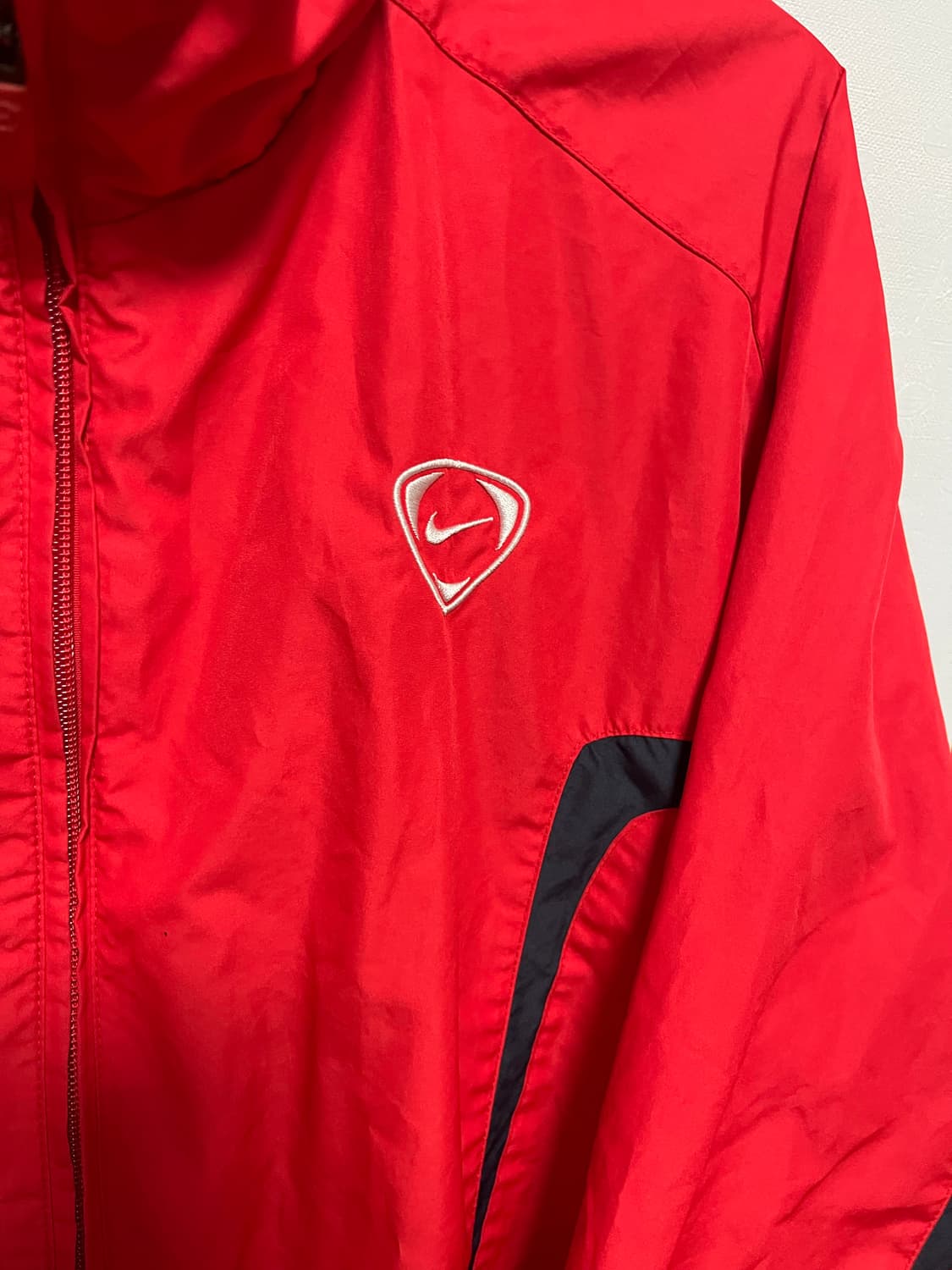 나이키 tiempo 레드 바람막이 점퍼 상품이미지2