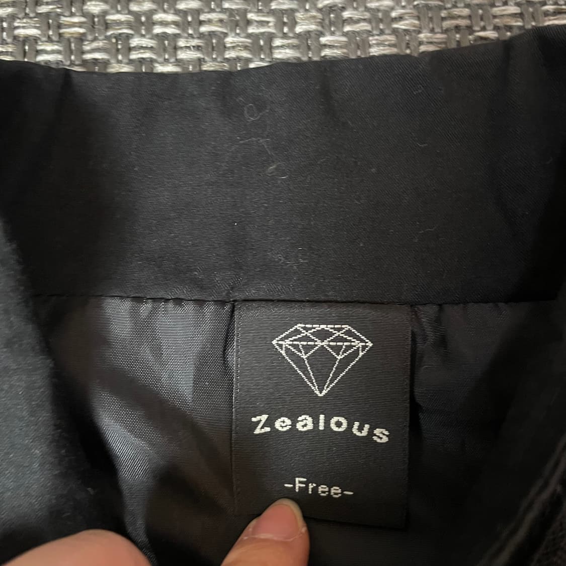 ZEALOUS 블랙 큐빅 패치워크 멀티포켓 자켓 F 상품이미지4