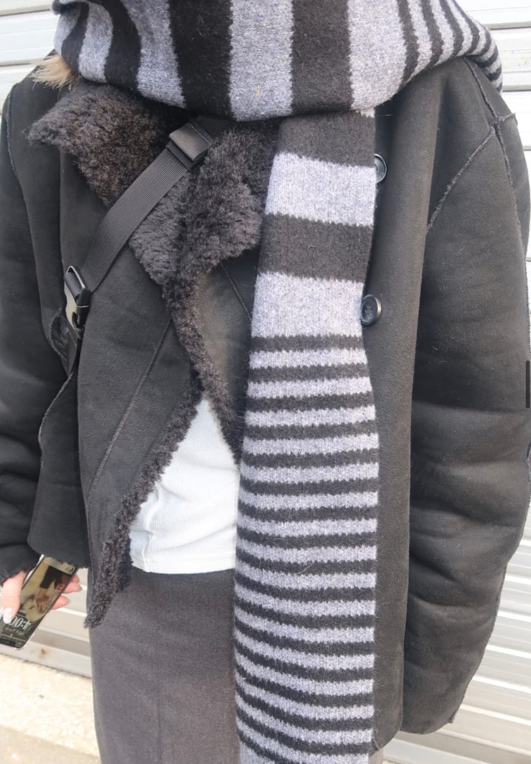 아워캐비넷 아워캐비넷 투웨이 무스탕 자켓 블랙 상품이미지1