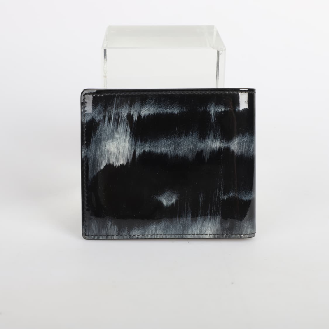 OS / Saint Laurent 생로랑 에나멜 반지갑 상품이미지2