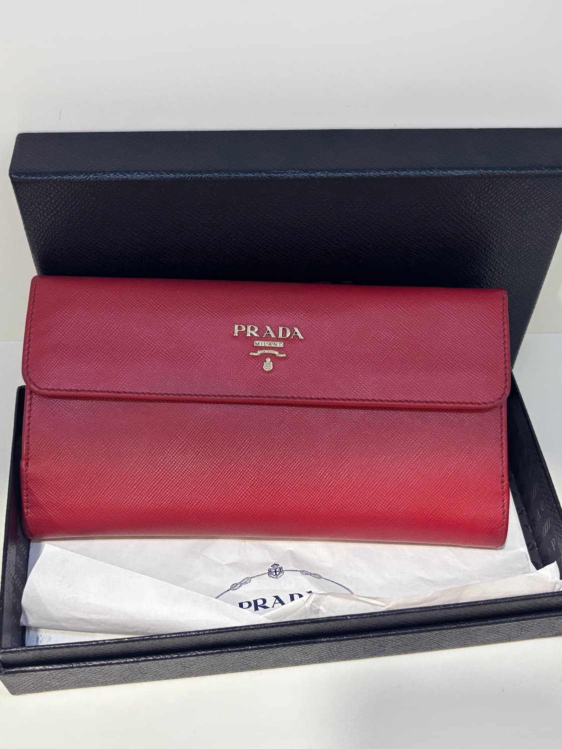 프라다 빨강 장지갑 (수수료X) 상품이미지1