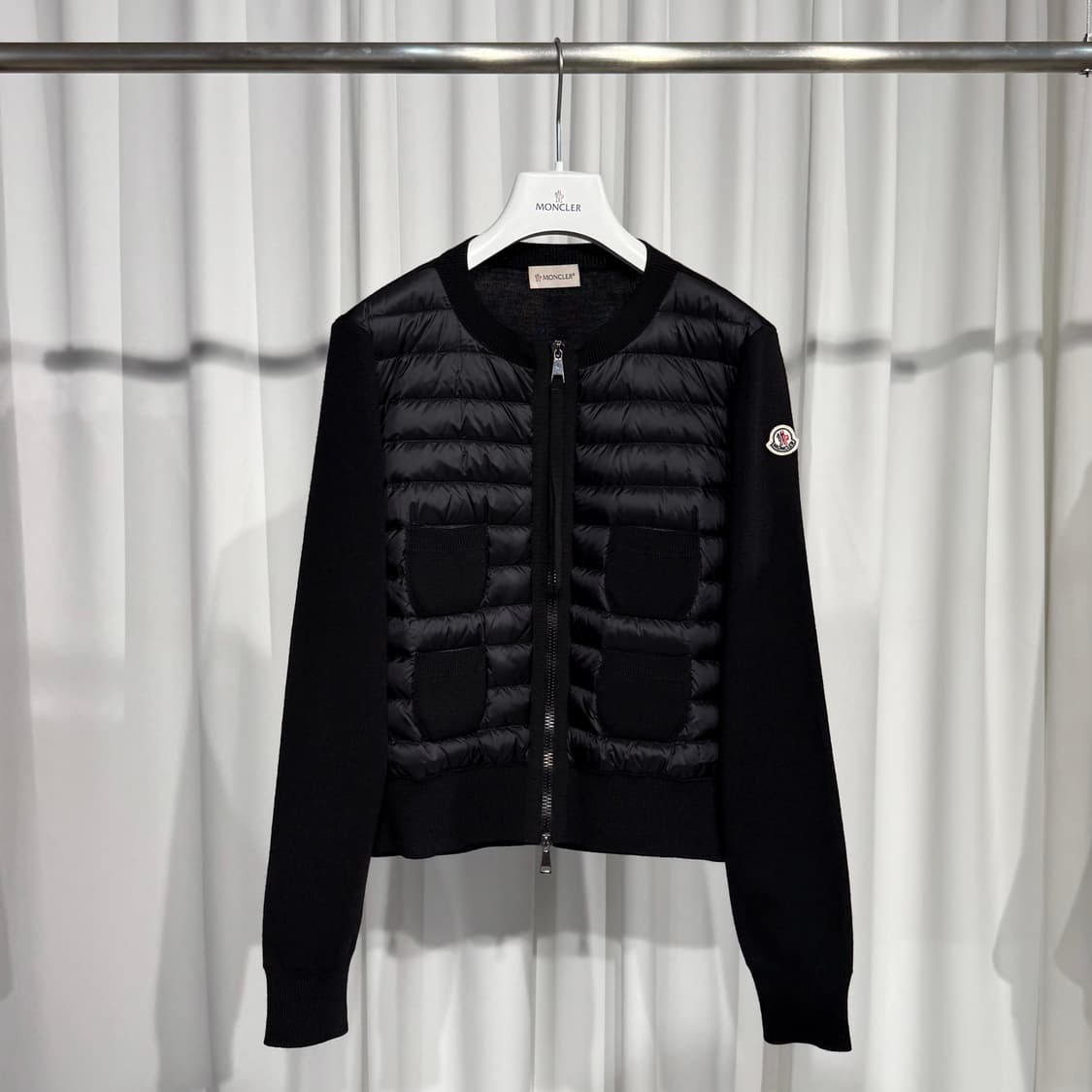 [정품] 몽클레어 몽클레르 패딩 울 집업 니트패딩 상품이미지1