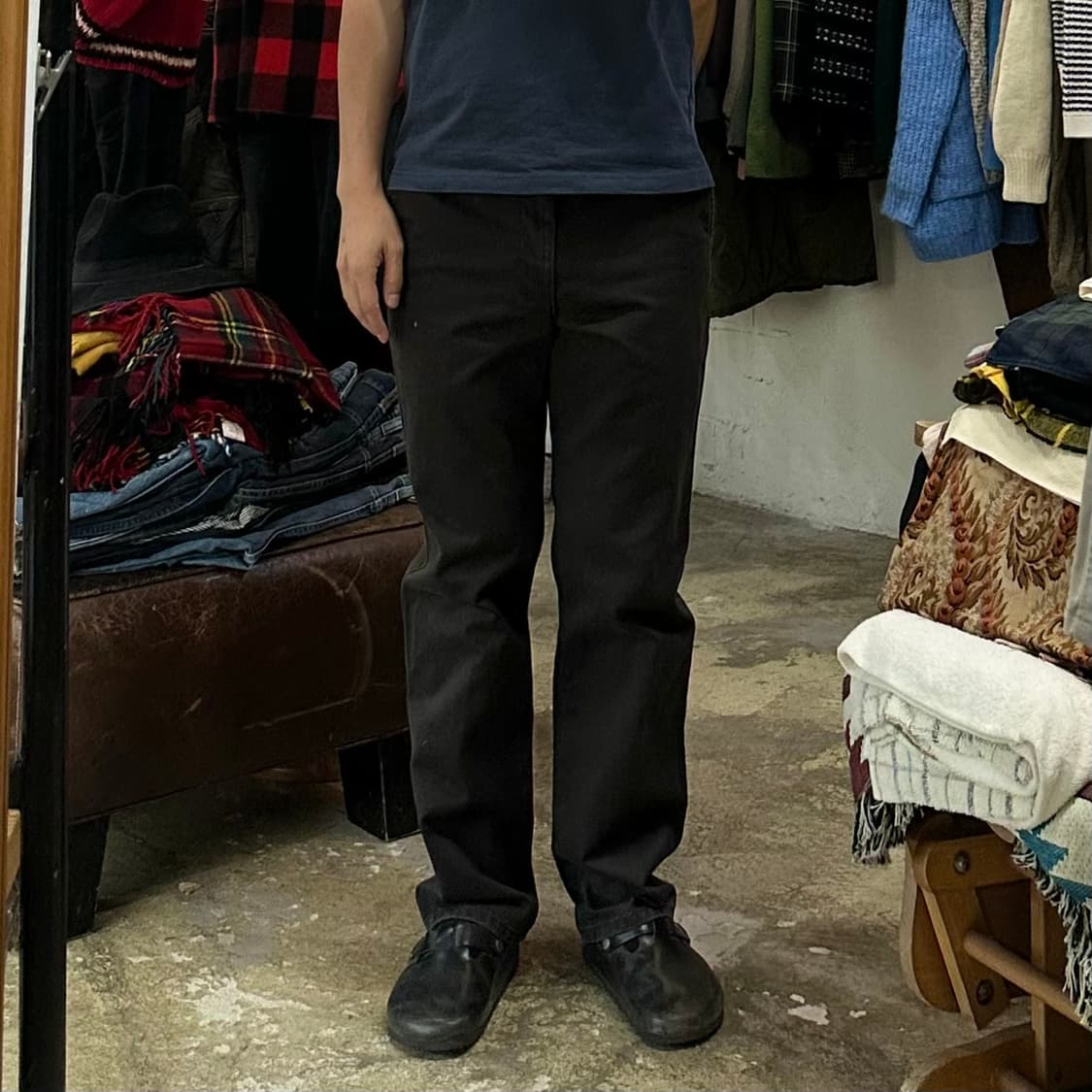 (착용컷) MARGARET HOWELL x EDWIN 치노 팬츠 (31) 상품이미지3