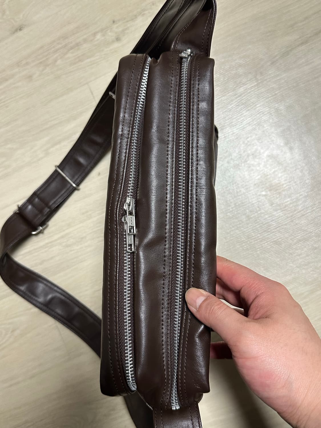 PORTER 요시다 포터 프리스타일 숄더백 L 다크 브라운 상품이미지5