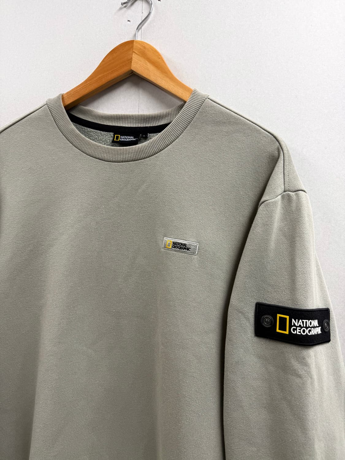 남성 L / 내셔널지오그래픽 와펜 맨투맨 카키 상품이미지3