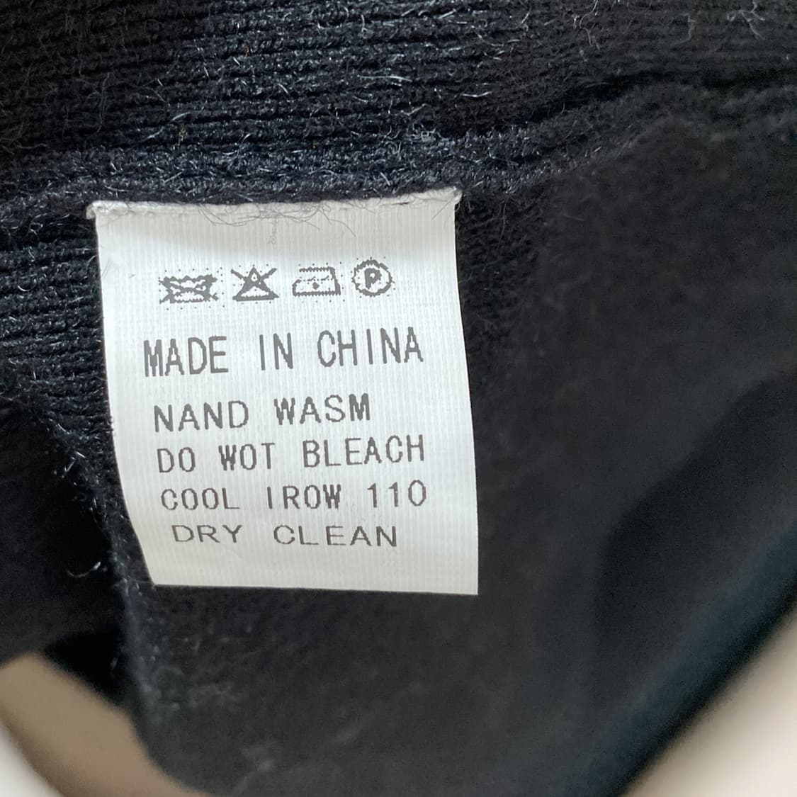 TANK GIRL 여성퍼프니트티셔츠 블랙 55-77  상품이미지5