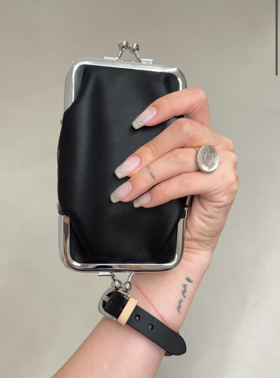 Frame Leather Wallet 상품이미지1