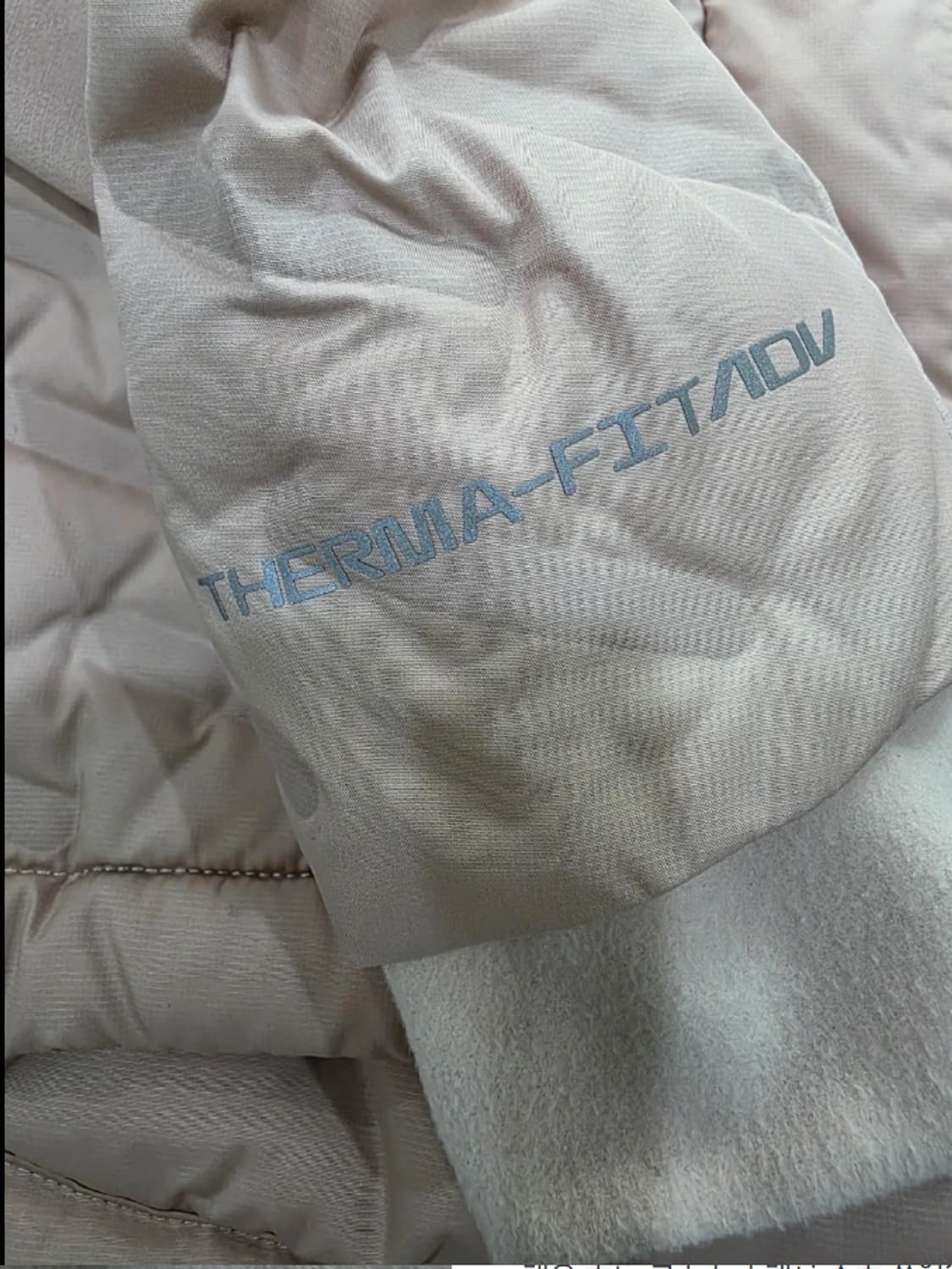 나이키 에어로로프트 THERMA-FIT ADV 여성 패딩 M 상품이미지4