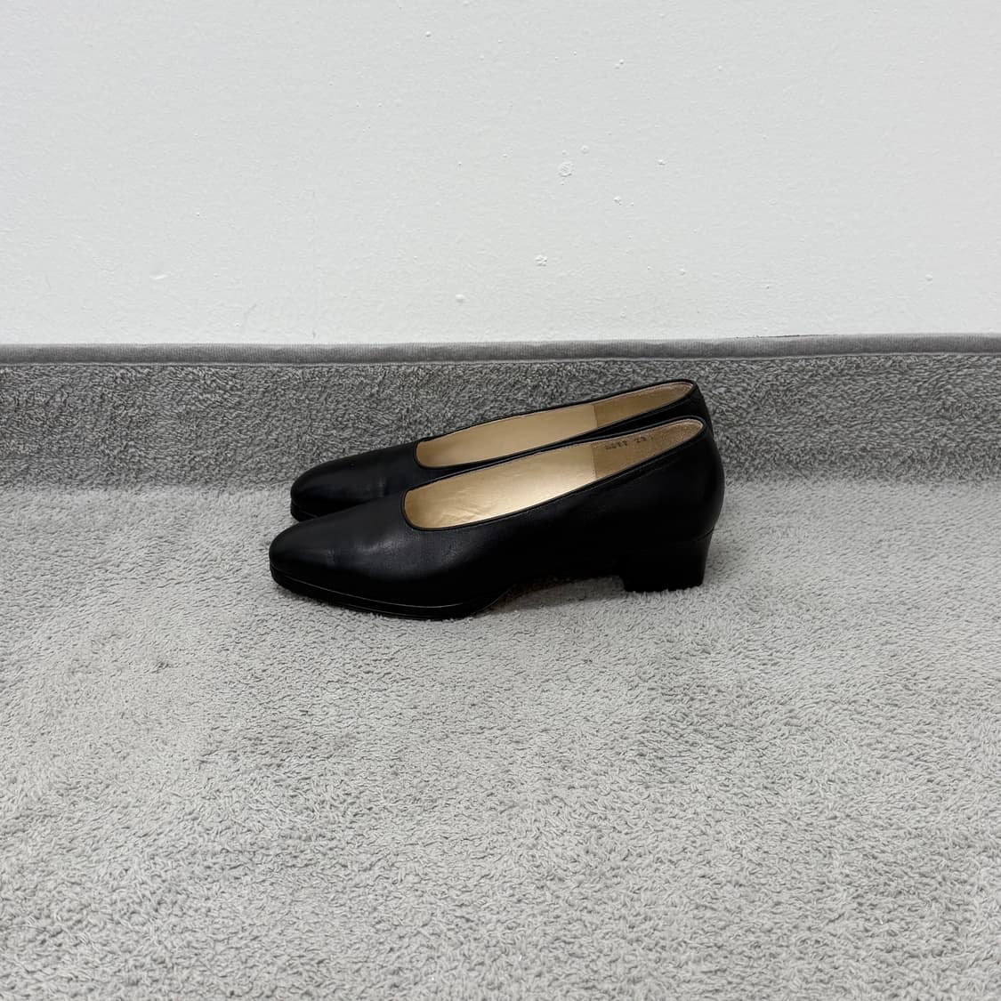 old Margaret howell leather pumps 상품이미지1