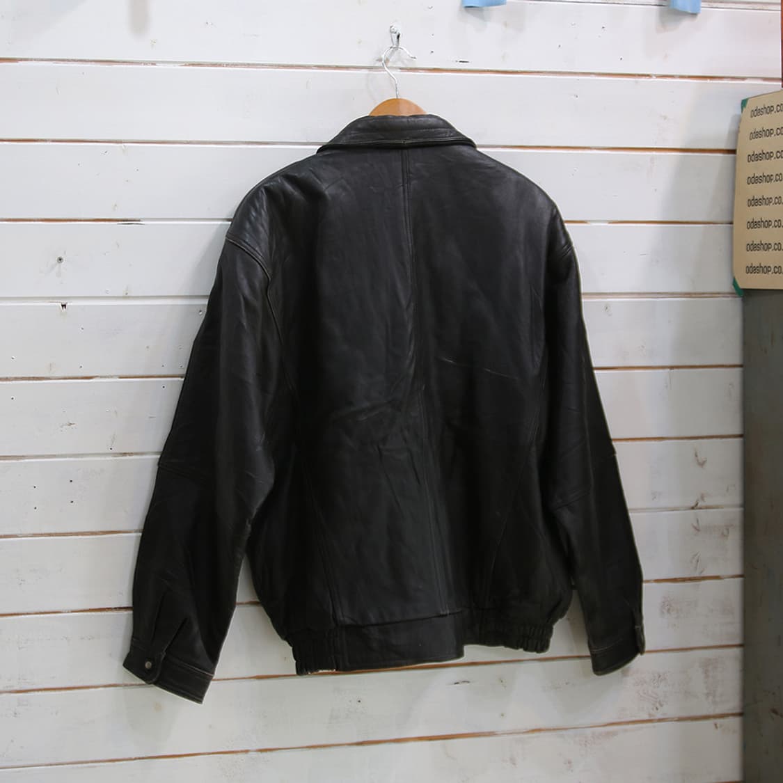 (착용컷) LOLDANTHONY 양가죽 점퍼 (남성용 110) 상품이미지2