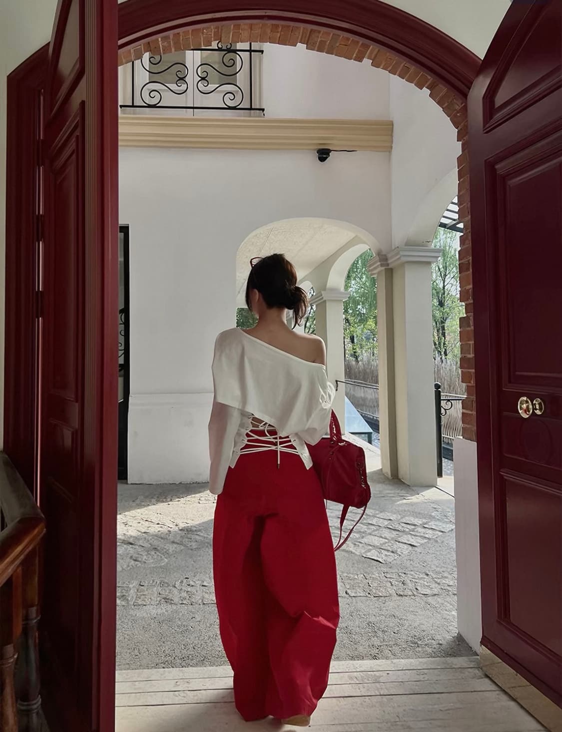 HYTEMOLY 히테몰리 크롭 코르셋 오프숄더 오네갸루 상품이미지5