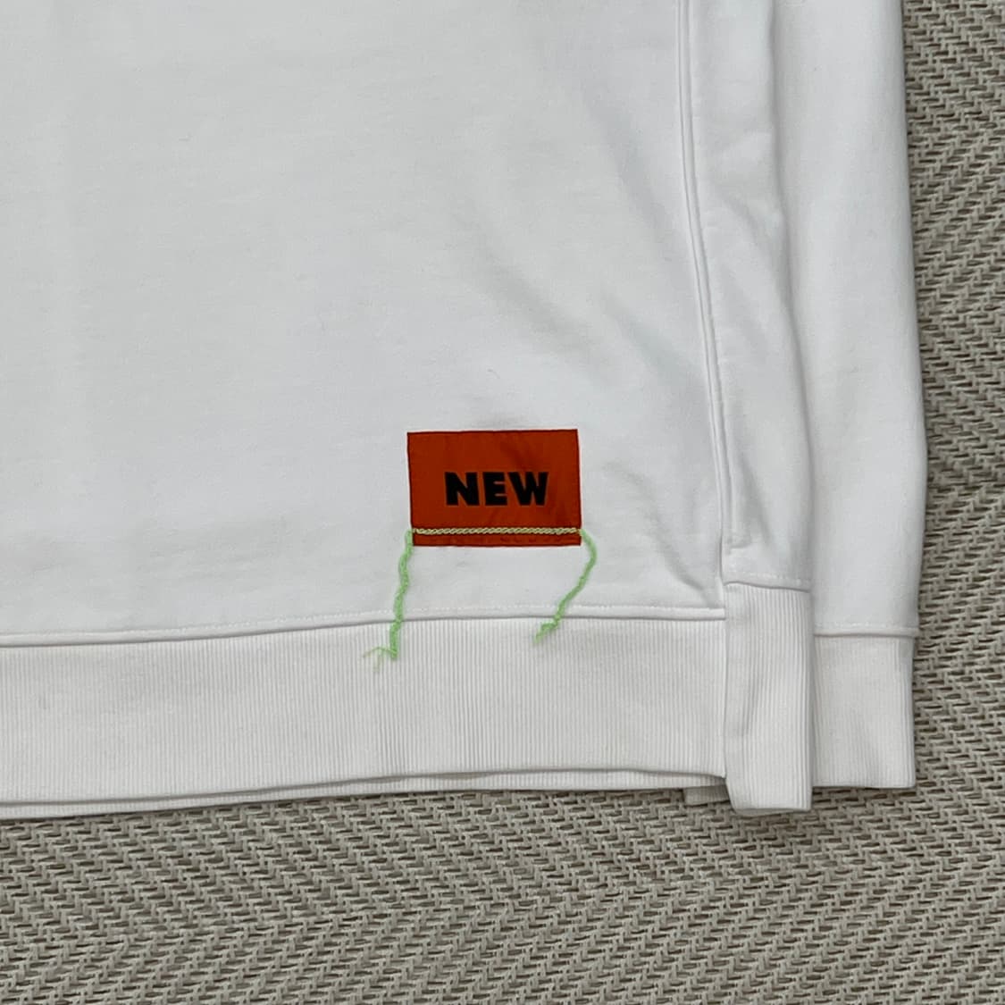 솔리드옴므 백프린팅 스웻셔츠 r2324 상품이미지5