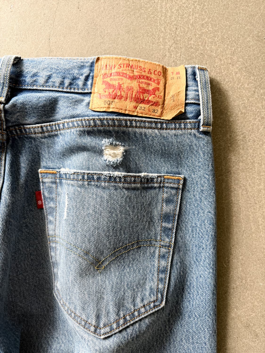 Vintage Levi's 501 Denim Pants 상품이미지4