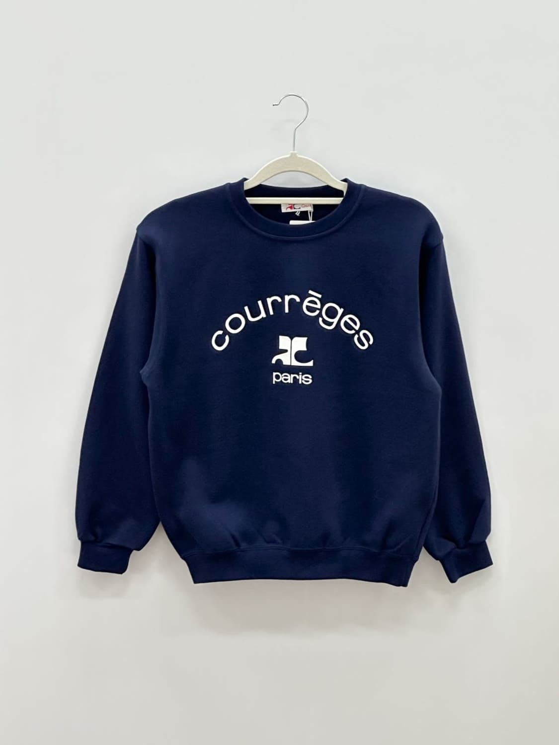 [새상품] courreges / 꾸레쥬 네이비 빅로고 맨투맨  상품이미지2