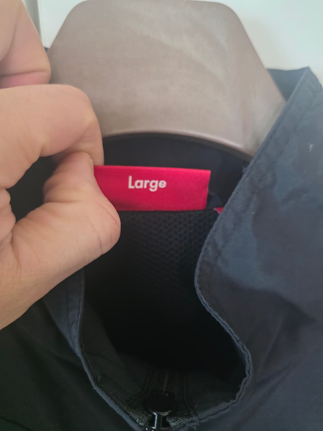 슈프림 올드 잉글리쉬 트랙 자켓 블랙 상품이미지3