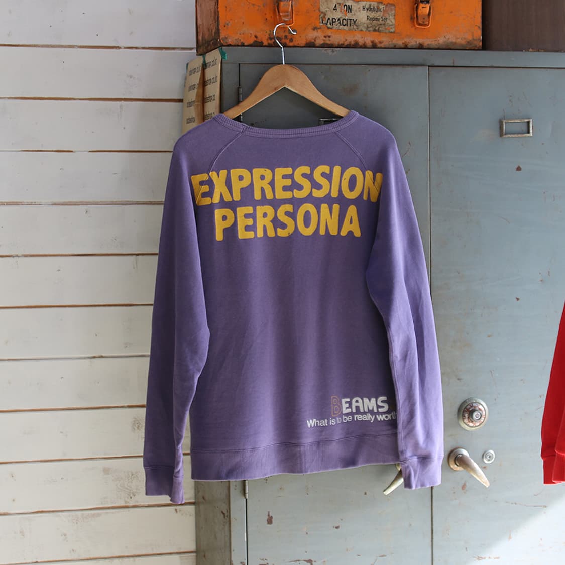 (착용컷) BEAMS 프린팅 스웻 셔츠 (남성용 100) 상품이미지2