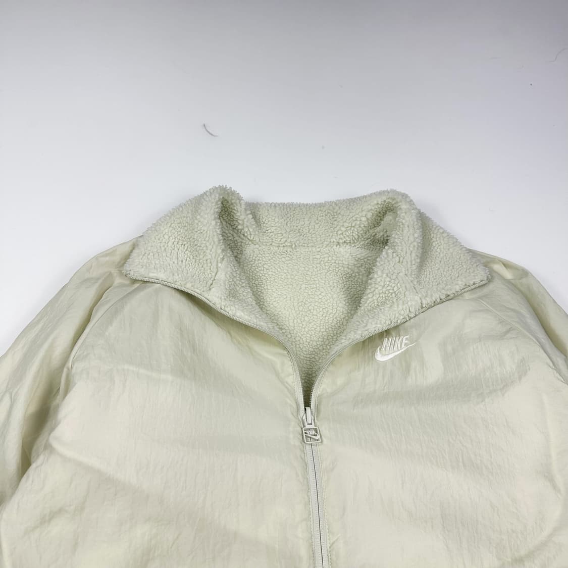 나이키 빅스우시 리버시블 아이보리 후리스 자켓 (L) 상품이미지6
