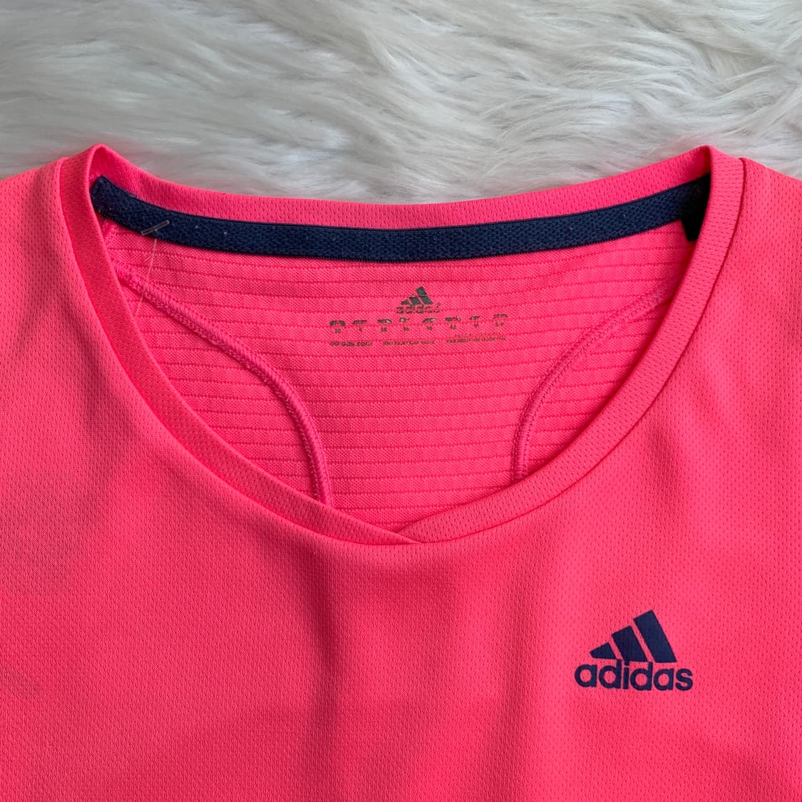 아디다스 ADIDAS 슬림핏 기능성 반팔 티셔츠 1556 상품이미지4