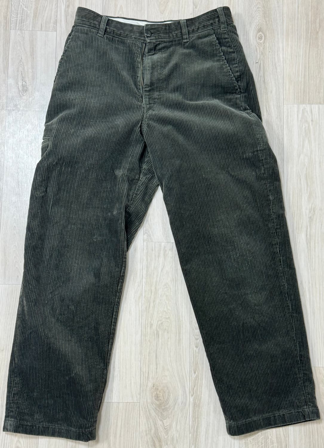 [유니클로] 유니클로U 코듀로이 와이드피트 워크팬츠 올리브 상품이미지6