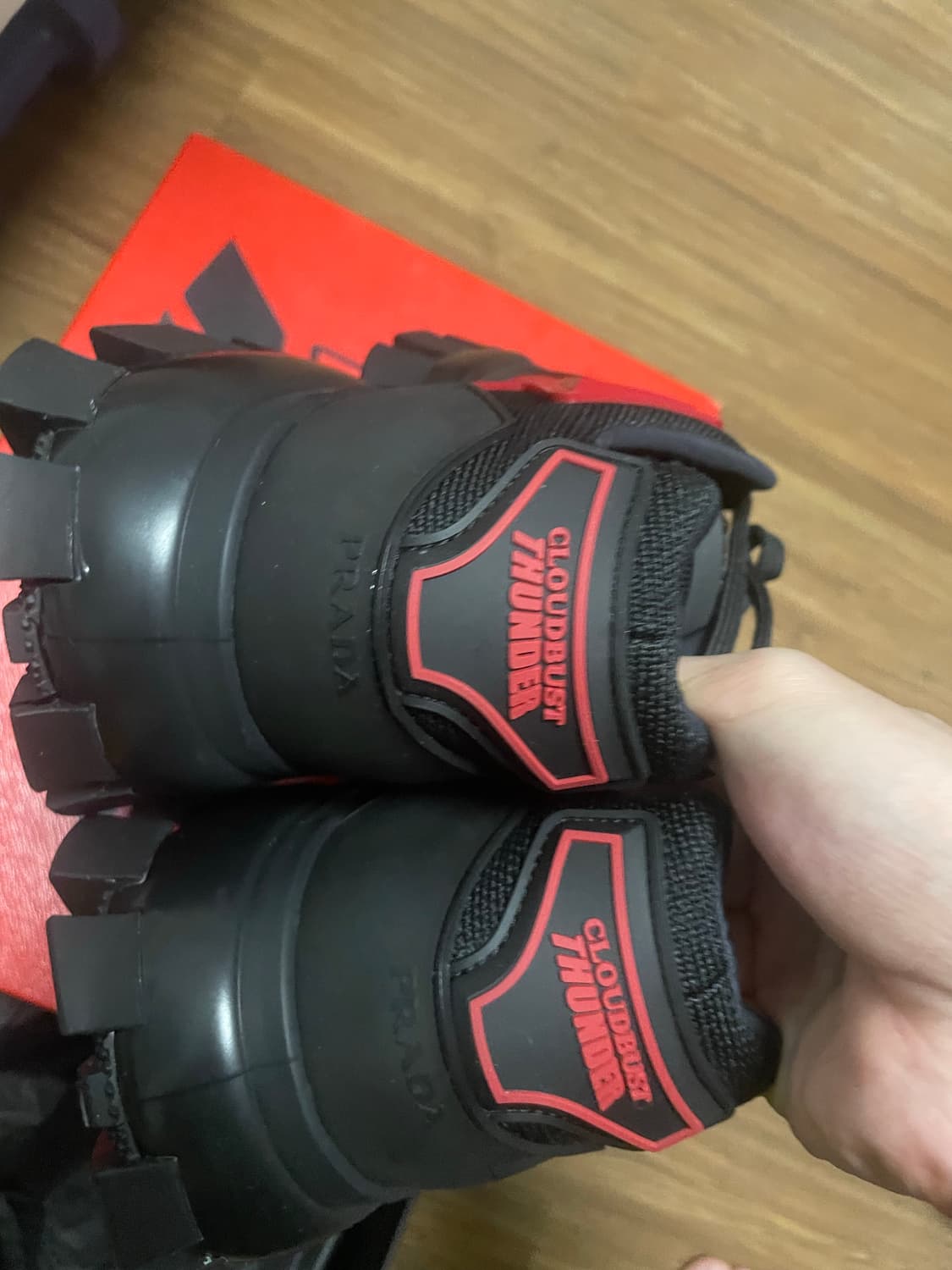 프라다 썬더 클라우드 버스트 uk9 새상품 280 운동화 스니커즈 상품이미지3