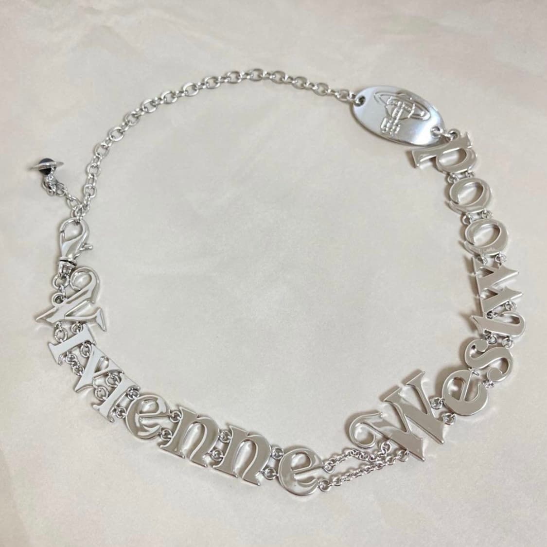 비비안웨스트우드 로고 레터링 3d orb 초커 체인 목걸이(새상품) 상품이미지1