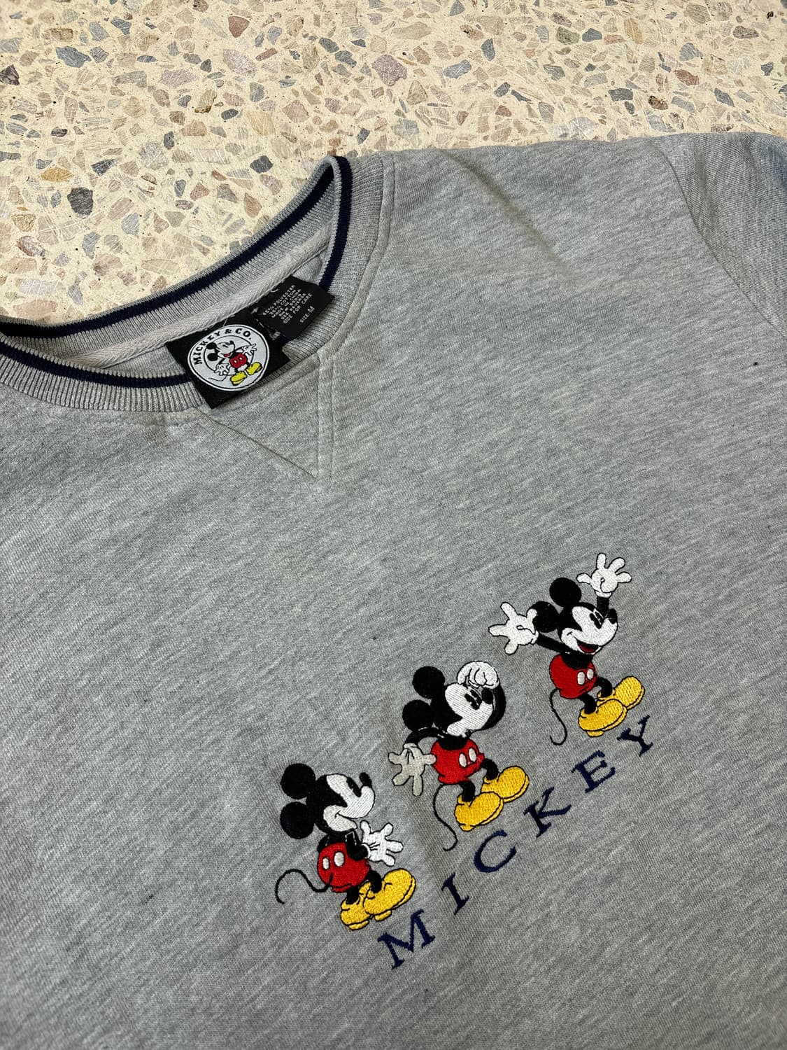 Disney미키 자수 맨투맨 상품이미지6