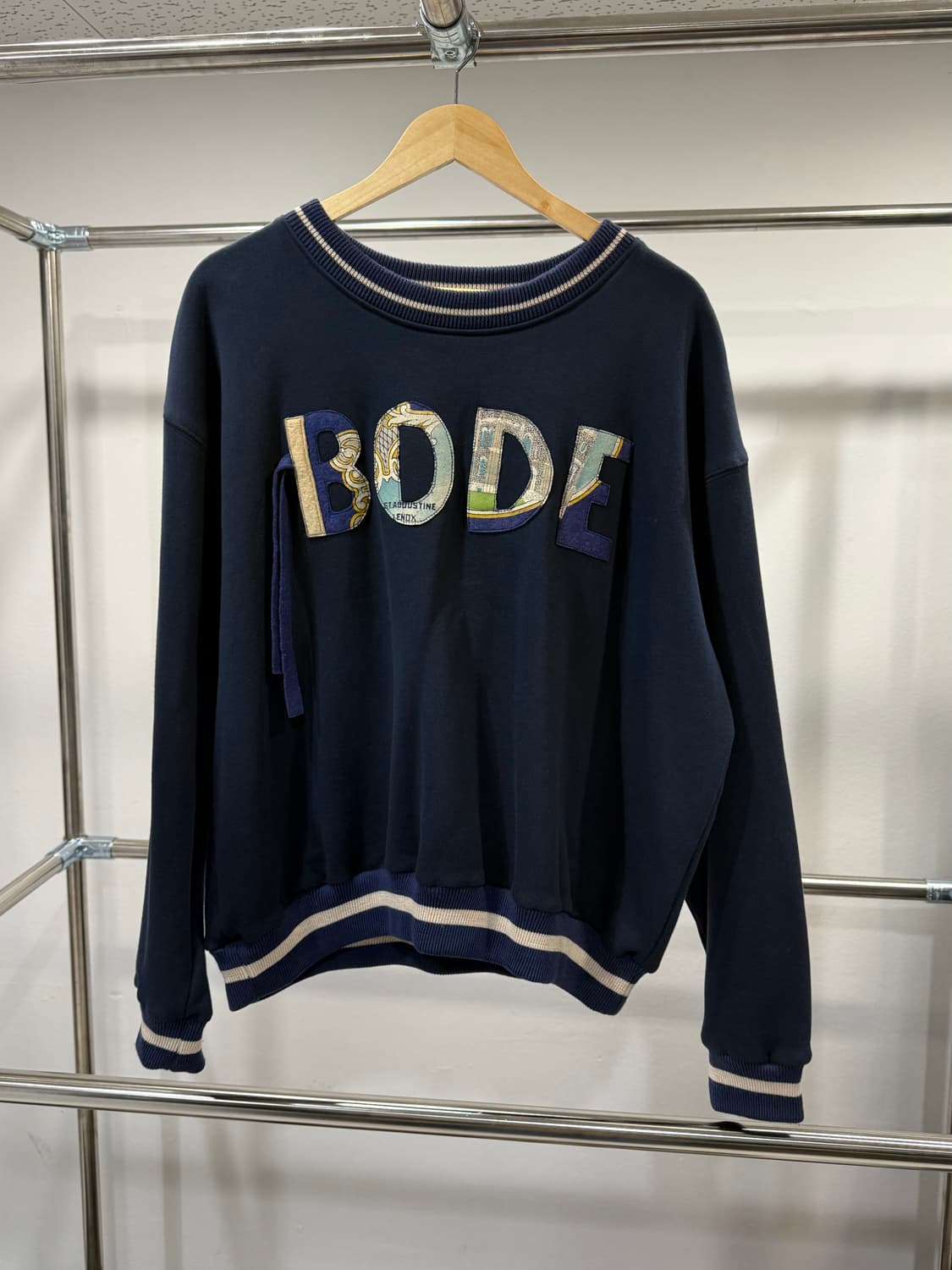 Bode — Appliqué Logo Sweatshirt (Navy) 상품이미지1
