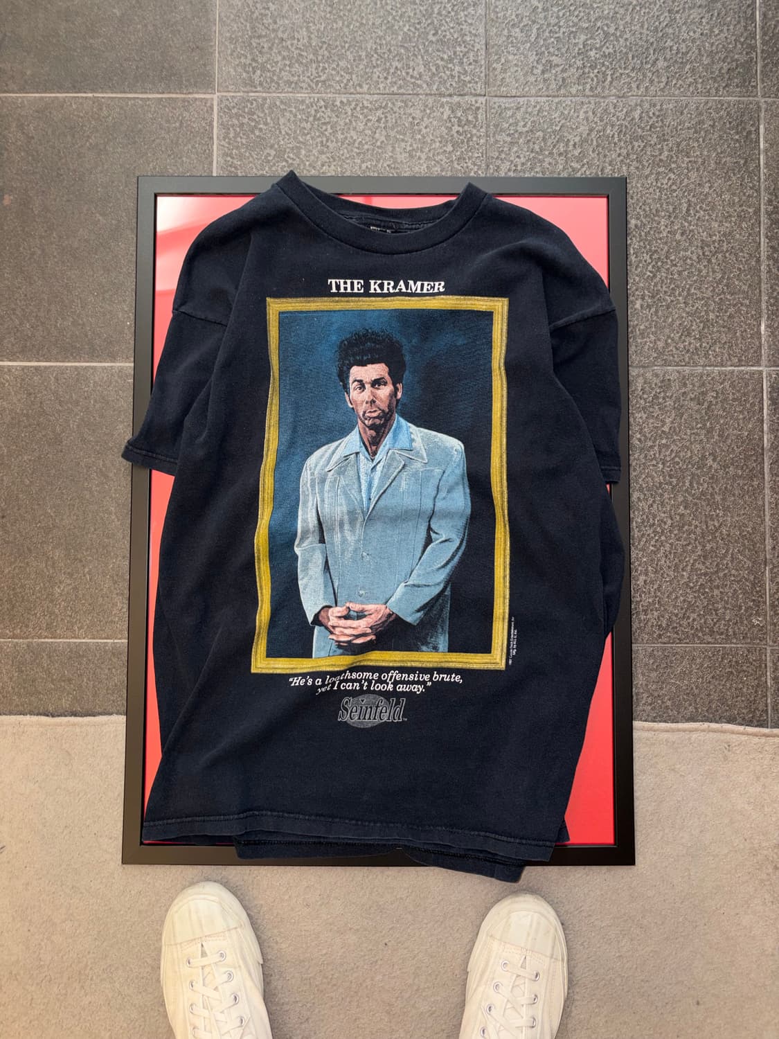 90‘s Seinfeld Cosmo Kramer print faded T 상품이미지2