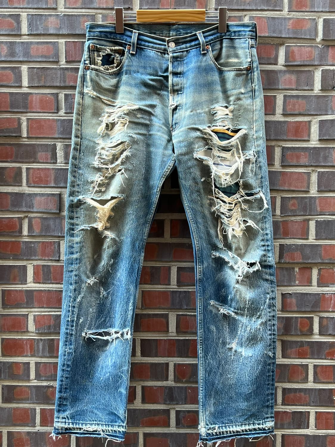 00's [36] 리바이스 501 커스텀 디스트로이드 리페어 데님 팬츠 상품이미지1